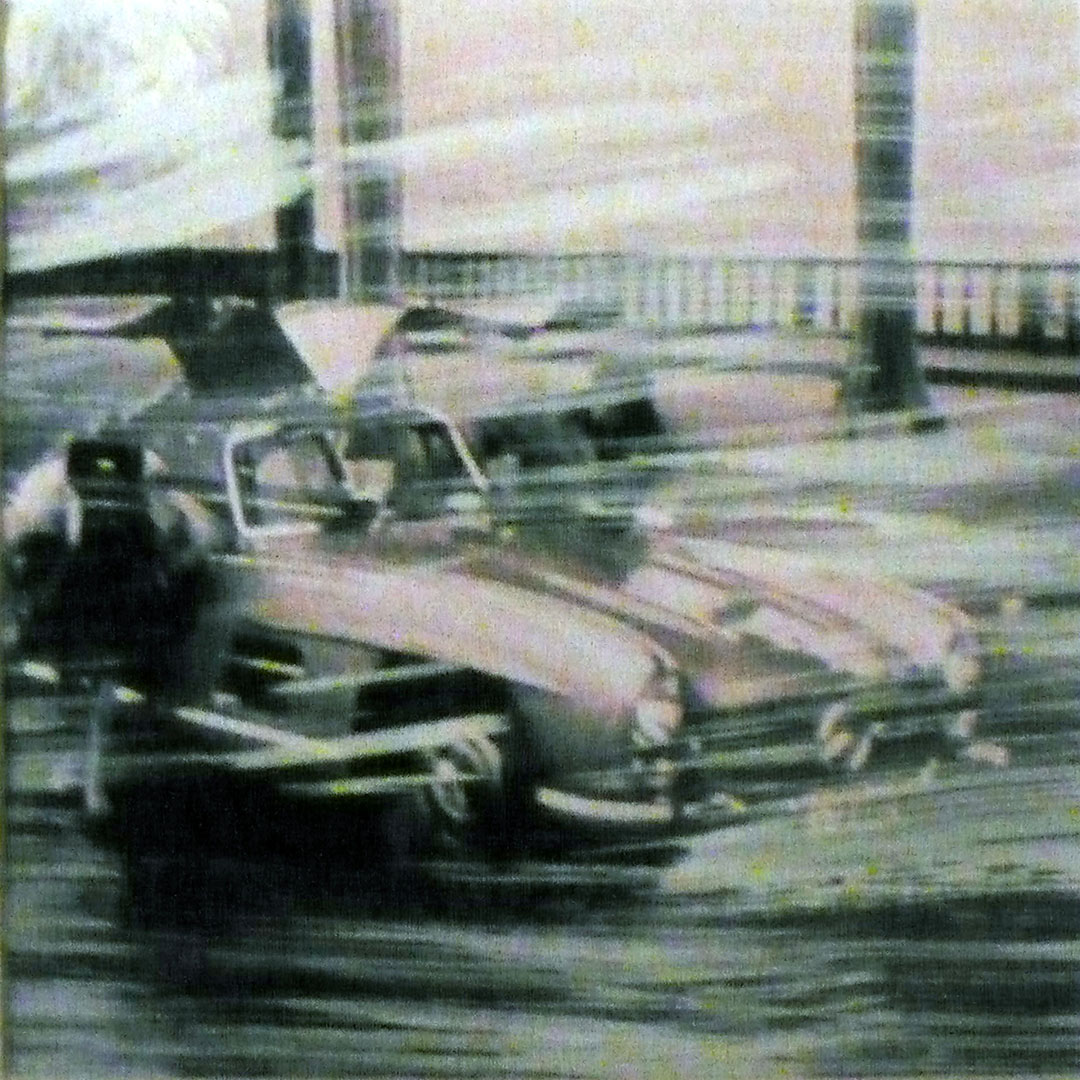 Novelle 1, acrylic on photography, 25x25cm, T. Staudt 2008. 